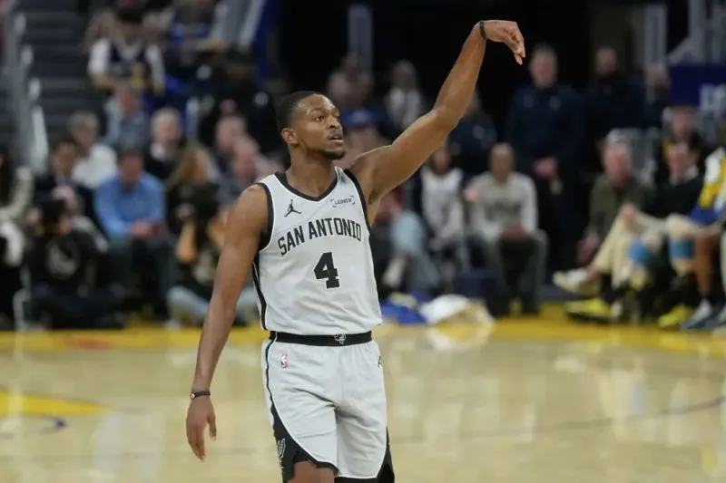 世界杯直播平台-马刺二当家！本赛季的福克斯，什么水平？