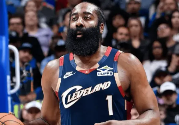 世界杯手机观看-哈登生涯常规赛第343次单场30+，与埃尔金-贝勒并列历史第12